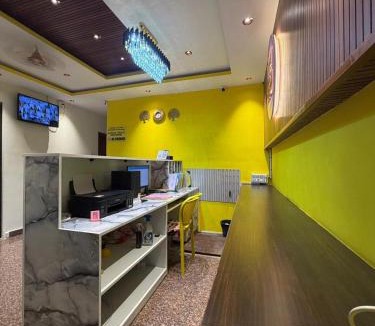 Koramangala Hotel | S M Hotel