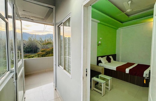 Kumily Hotel | Safariya Forest Inn