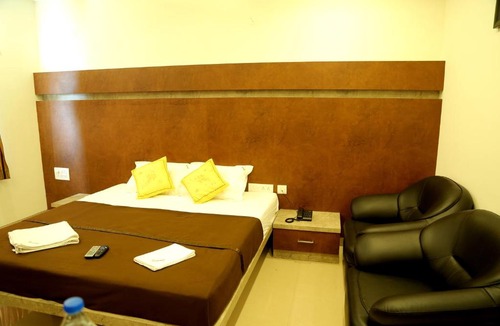 Kamalapur Hotel | Samarth Residency