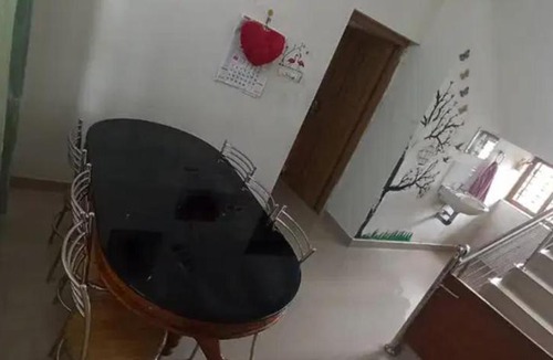 Surat Apartment | Samel's Place