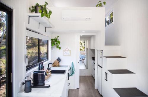 Yankalilla Bed & Breakfast | Sandy Hill Forest Tiny Home