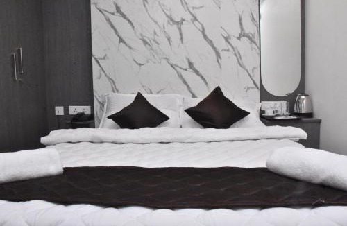 Guduvancheri Hotel | Sanns Tropicana