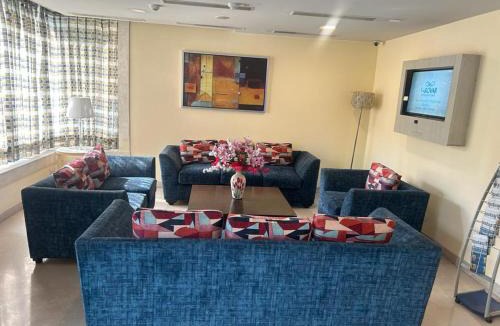 Naraina Hotel | Sarovar Portico Naraina, Hotel