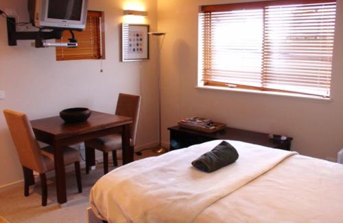 Hotham Heights Apartment | Schnapps