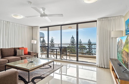 Mooloolaba Apartment | Seaview Resort