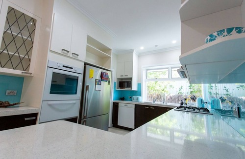 Semaphore South House | Semaphore Beach and Pool House