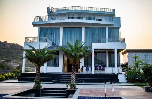 Hyderabad House | Serene Valley Resort & Convention