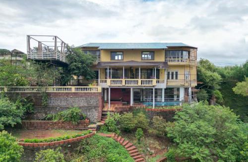 Mahabaleshwar Villa | Serenity Hills by VEO - Part of StayVista