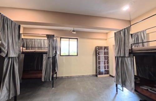Tiruvannamalai Hostel | Sev-N Dorms AC Backpacker Hostel Near Girivalam
