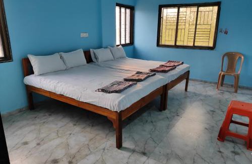 Akalkot Hotel | Shri KrupaSindhu Residency Bhakt Niwas