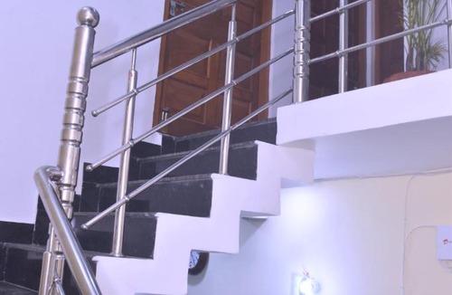 Khattalwada House | Shri Ladli Krishna Kunj Homestay 250 m NEAR Ram Mandir AYODHYA