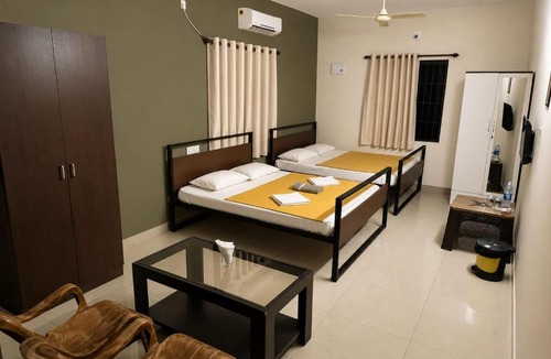 Malpe House | Shyams homestay MV