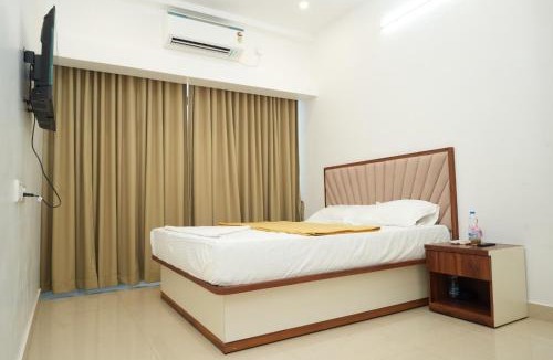 Adyar Hotel | Silver Sea