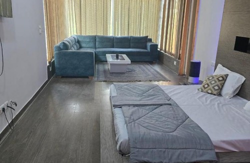East of Kailash House | SLepYY FoX - Backpacker Hostel in Greater Kailash