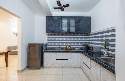 Bedla Apartment | Smart 2BHK at Lakecity Apartments by Viraalay