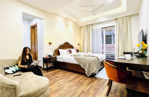 New Delhi Hotel | Spark Banquet Hall South Delhi