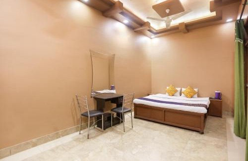 Allahabad Hotel | SPOT ON Hotel Sarojani Villa