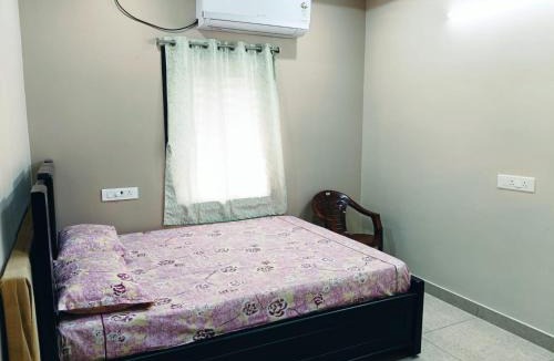 Pithapuram Hotel | Sri Datta Paduka Nivas