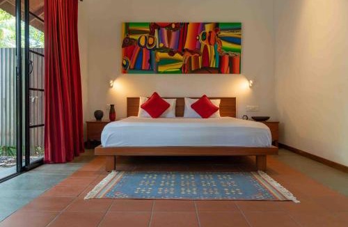 Kumbalam Villa | StayVista at Cheppanam House with Infinity Pool - Kochi