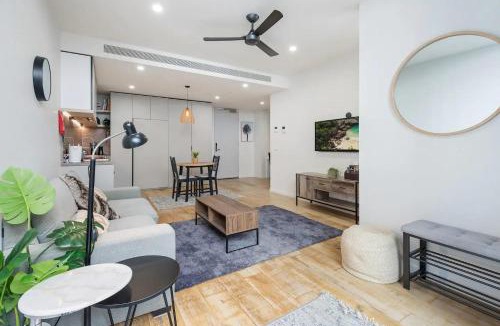 Essendon Apartment | Stylish One BD Hideaway in Essendon