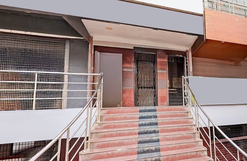 Visakhapatnam House | Super Collection O NAD Near Airport