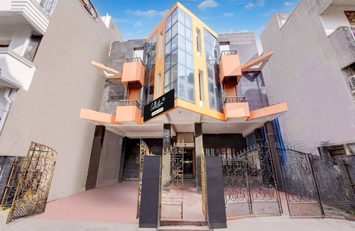 Vadapalani House | Super Collection O Vadapalani
