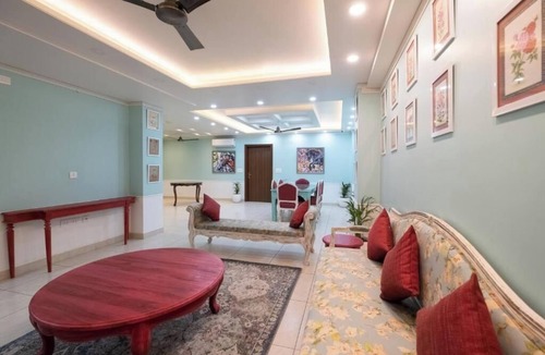 Gopalbari Apartment | Super Deluxe Room