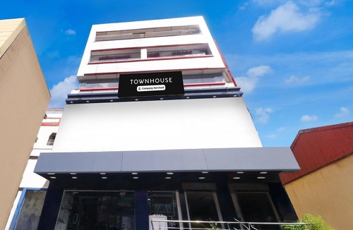 Dhanbad House | Super Deluxe RoomHOTEL RISE AND DINE RESTAURANT