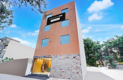 Zirakpur House | Super Deluxe RoomTroy Resorts and Wellness