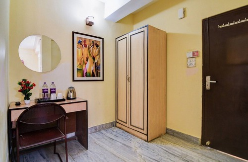 Alipur House | Super Hotel O Alipore Near Chetla
