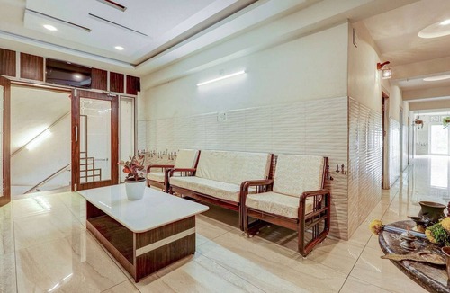Eluru House | Super Hotel O Eluru Railway Station
