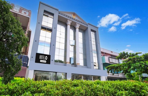 Dwaraka Nagar House | Super Hotel O Gurudwara