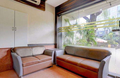 Sakinaka House | Super Townhouse Andheri Sakinaka Metro