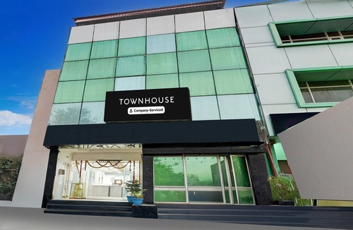 Mohali House | Super Townhouse Formerl Hotel Hm Crystal