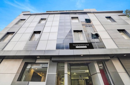 Amritsar House | Super Townhouse Golden Temple