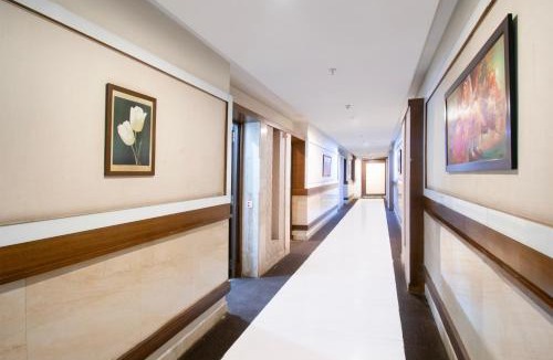 LB Nagar Hotel | Super Townhouse Kothapet Formerly Surabhi Elite