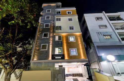 Manikonda House | Super Townhouse Nagaram Lake Hyderabad