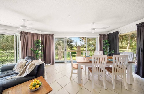 Buddina Apartment | Surfside Beachfront 3bed Apt - Direct Beach Access