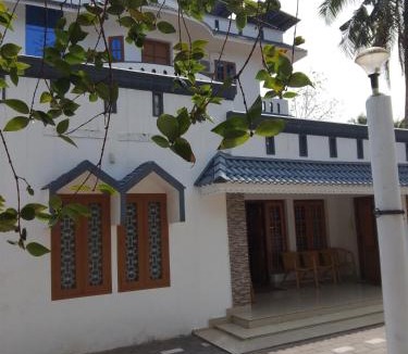 Edava Hostel | Taaraa