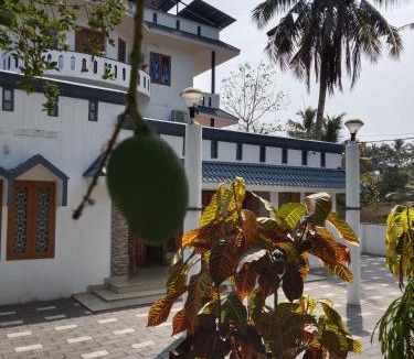 Edava Hostel | Taaraa