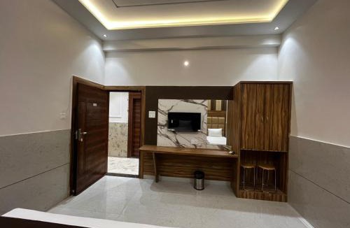 Taj Ganj House | Taj Belleza Vista Near Taj East Gate Metro