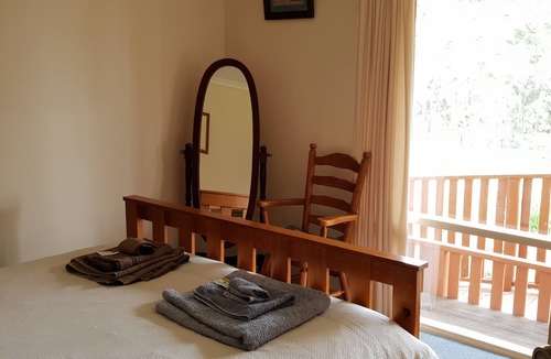 Darling Bed & Breakfast | Taralee Orchards