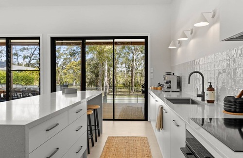 Huskisson House | Thalassa Huskisson by Experience Jervis Bay