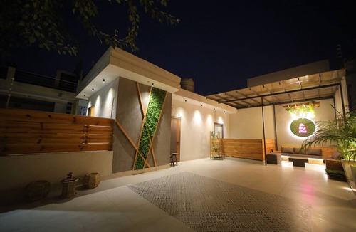 Sadar Bazaar Villa | THE COZY CHAOS ! A Warm, Stylish Stay Where Comfort and Character Come Together