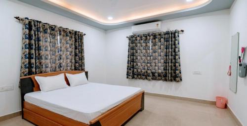 Kakinada Apartment | The Deck