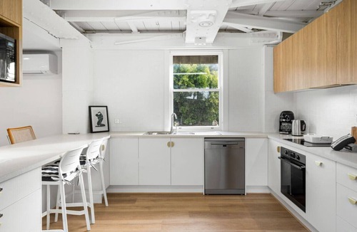 Aldinga Beach House | The Dingaling—Beach House Bliss with BBQ
