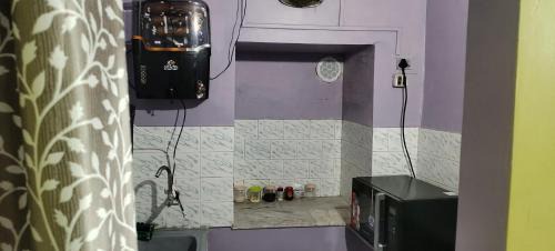 Baranagar Apartment | The Grasshopper's nest