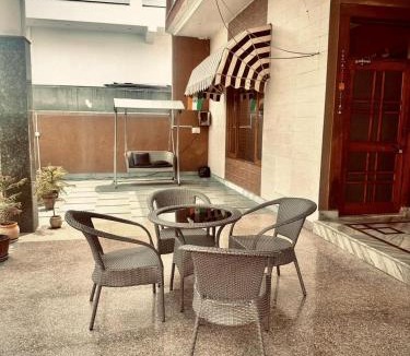 Ghaziabad House | The Jungle Retreats