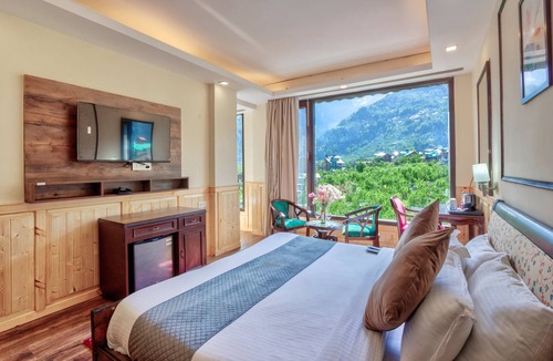 Manali Hotel | The Katoch Grand Resort