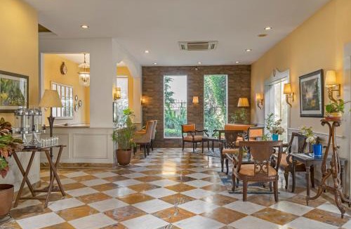 Kashipur Hotel | The Manor Kashipur by Leisure Hotels